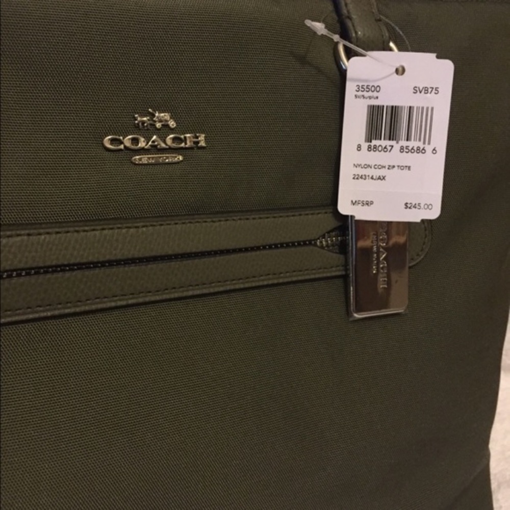 NWOT Authentic Coach Nylon Shoulder Bag 35500 - Green - Picture 3 of 12